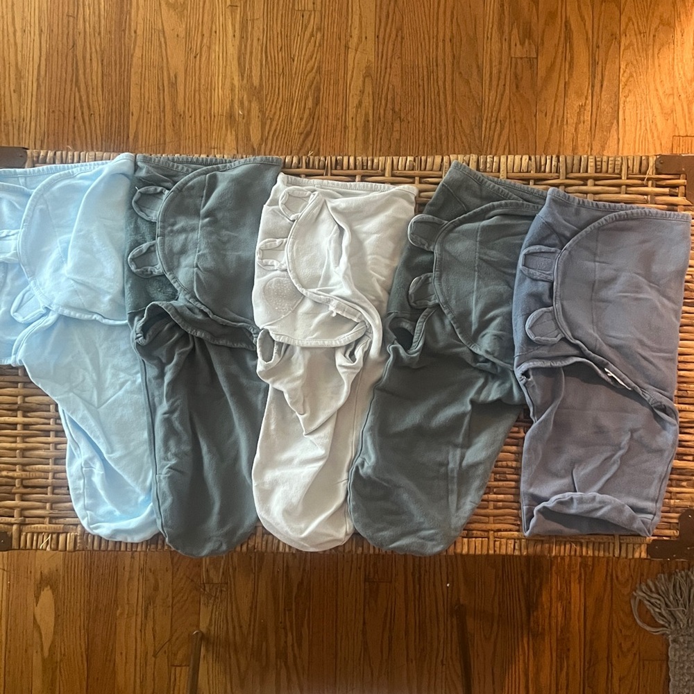 Set of 5 baby swaddle Velcro wraps